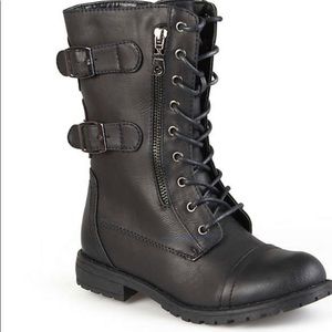 Journee Collection Combat Boots 7.5